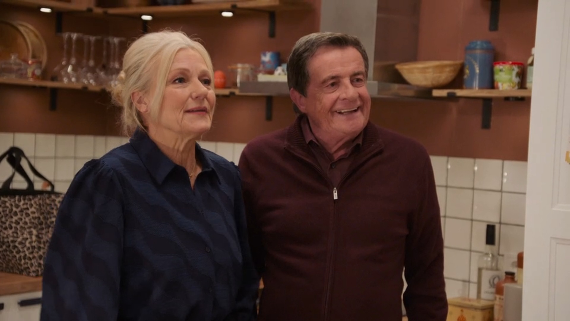 Henk en Elly zijn een stel en iedereen mag het weten